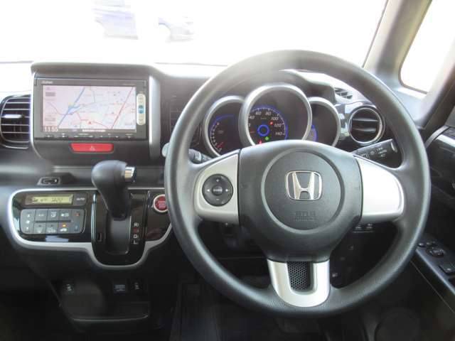 自動車の任意保険の内容を見直してはいかがですか？無料診断と、ご提案をいたします。