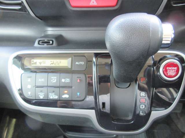 お車が気になりましたらぜひ、無料電話【0078-6002-904584】にお電話ください。もちろんメールでのお問い合わせもお待ちしております。