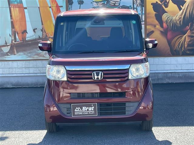 当社カスタムを施した自慢の一台です。自社で仕入れし、一台一台どのようなカスタムをするか、専門スタッフがデザインし、商品化しておりますので、個性光る一台に仕上がっております！！