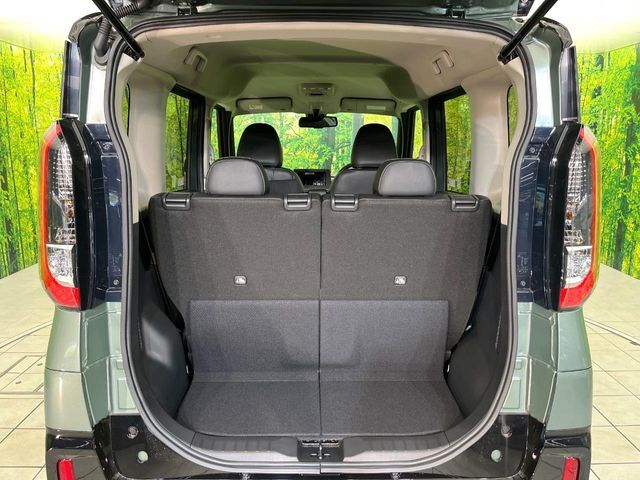普段のお買い物や通勤、送迎等に十分な荷室スペースを確保しております。セカンドシートを倒すと、大きな荷物の積載も可能です♪
