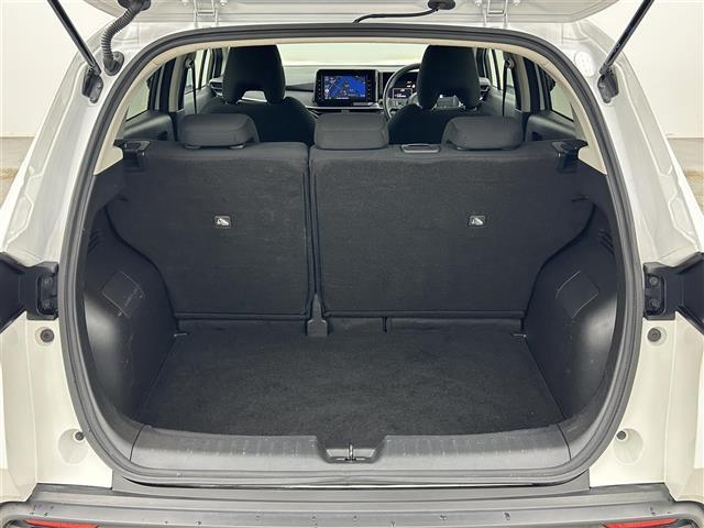 【トランク】『トランク周辺』の画像になります。写真の内容に関してご不明点、ご質問等がございましたらお気軽にガリバー店舗までお問い合わせください。