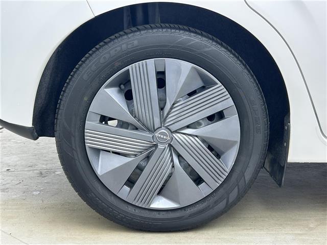 【タイヤ・ホイール】『タイヤ/ホイール周辺』の画像になります。写真の内容に関してご不明点、ご質問等がございましたらお気軽にガリバー店舗までお問い合わせください。