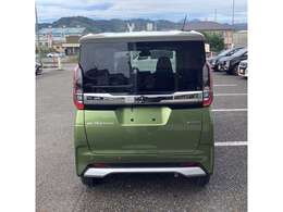 人気モデルが入庫致しました！お車の状態はモチロン、保証やサービス、アフターサービスまでお任せください！当店では保証やサービス等を含んだ総額で、お客様がお買い求め易いプライスを目指しております！