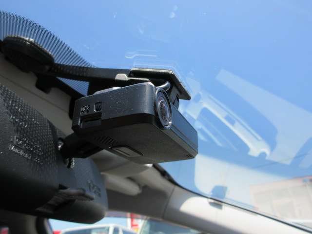 ■展示車輌は全て自動車査定士の査定済み中古車です。http://www.thirty.co.jp