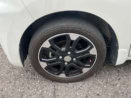 当店のモットーは真摯な営業を通じてお客様にご満足・笑顔をお届けし店名にもある「ピース」を実現することです。