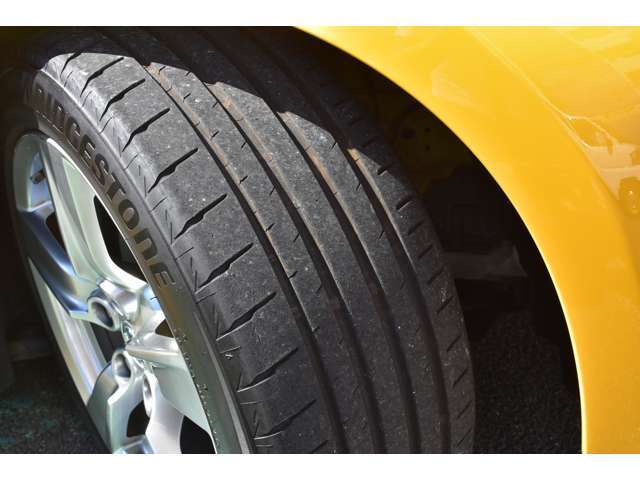 225/80-18　2021年製ポテンザが装着。。。前オーナー様のこだわりが感じ取れます