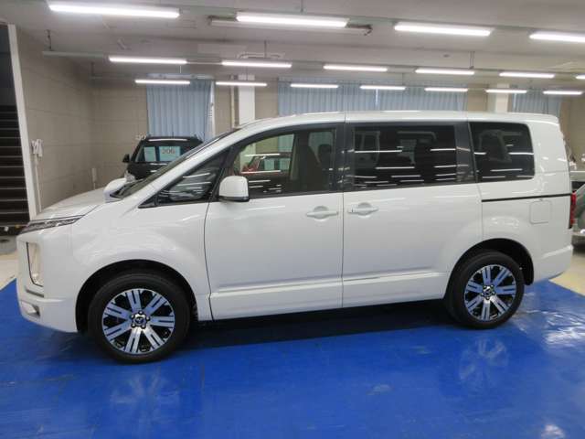 【各メーカー在庫有り】トヨタ・ホンダ・マツダ・日産・三菱・スバル・シボレー・ダッジ・キャデラック・フォード・クライスラー・ジープ・ハマー各メーカーを埼玉県さいたま市の展示場に展示しています！