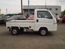 車の詳細についてのお問い合わせは、メール見積り又は電話にてお問い合わせ下さい。