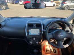 運転席まわりです。細かいオプションなど、気になるところがあればお気軽にメールやお電話等でお問合せください。