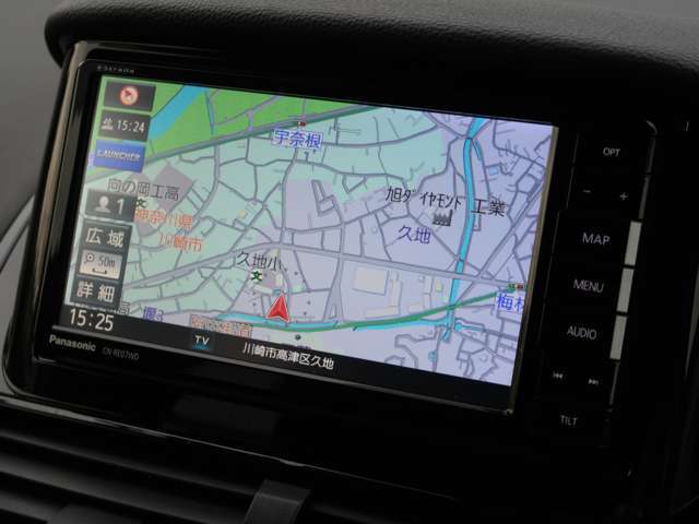 Panasonic製ストラーダナビ　7inワイドモニター　フルセグTV・DVD・CD・SD・Bluetooth　バックカメラ