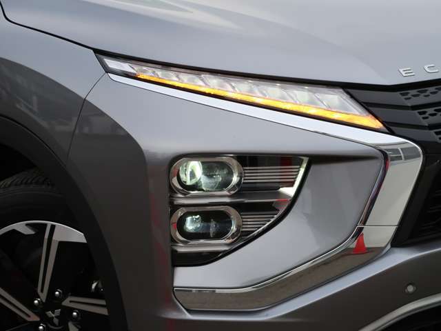 LEDヘッドランプ　LEDフォグランプ　ダイナミックシールド　コーナーセンサー