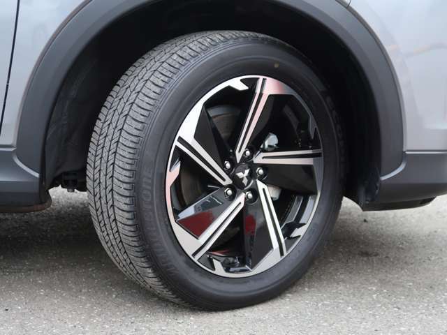 225/55R18　純正18インチアルミホイール