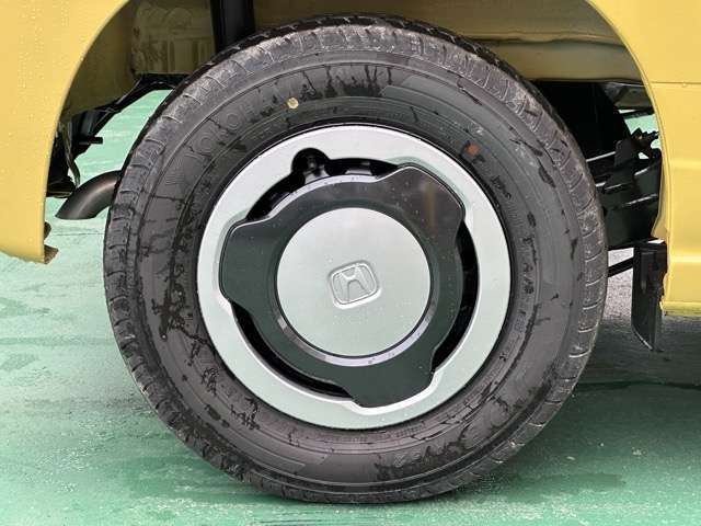 ★全国陸送費定額キャンペーンも実施中！★全国何処でも陸送会社がご自宅までお車をしっかりとお届します！陸送費につきましてはお気軽にお問合せください！※納車時ご来店いただければ、納車費用はかかりません！