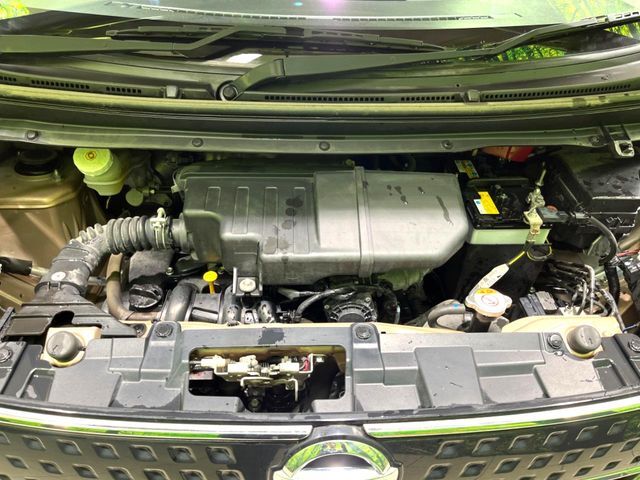 親切・丁寧な専門メカニックスタッフが応対！・車検・点検整備・事故等の修理などアフターサービスも安心。お車のカスタマイズもネクステージのサービススタッフまでご相談ください！