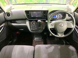 SDナビ　衝突軽減　ドラレコ　ETC　オートライト　オートエアコン　スマートキー　電動格納ミラー　バニティミラー　アイドリングストップ　ドアバイザー　プライバシーガラス　横滑り
