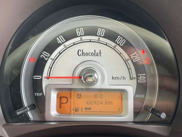 【スピードメーター】メーターがシンプルで見やすく運転しやすいですね！