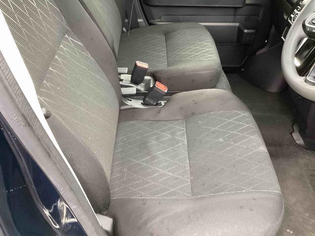 運転席・助手席全体像です