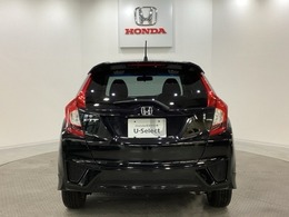 Honda認定中古車 U-Selectは3つの安心をお約束します。　1　Hondaのプロが整備した安心。 2　第三者機関がチェックした安心。　3　購入後もHondaが保証する安心。