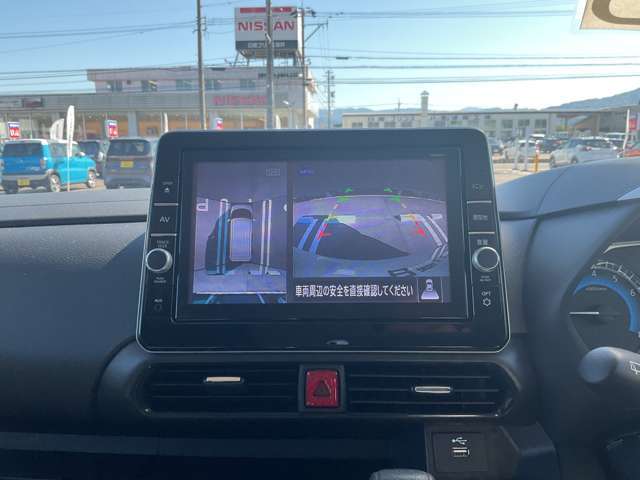 狭い駐車場等での運転を支援するアラウンドビューモニター付☆