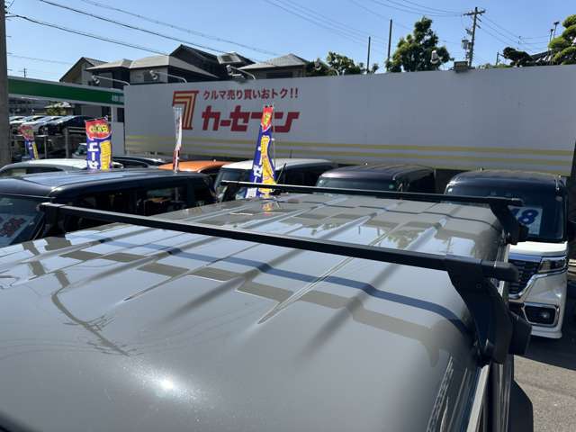 専門スタッフがボディから内装の隅々まできれいに仕上げていきます！