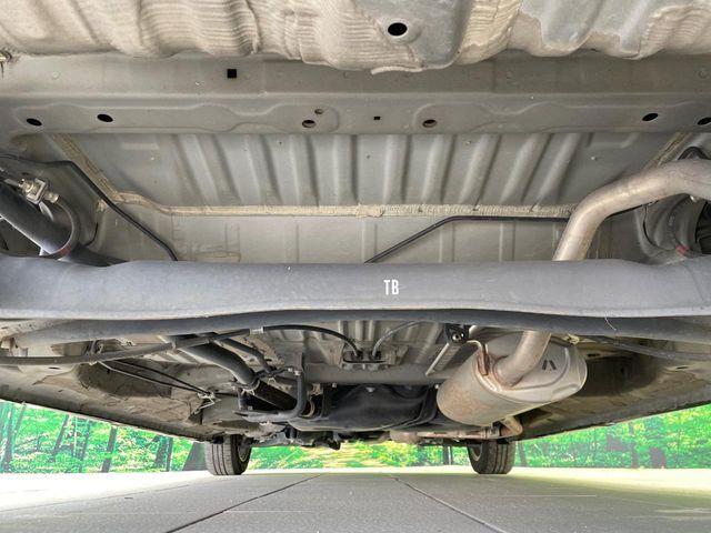 親切・丁寧な専門メカニックスタッフが応対！・車検・点検整備・事故等の修理などアフターサービスも安心。お車のカスタマイズもネクステージのサービススタッフまでご相談ください！