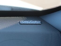 【マークレビンソンサウンドシステム】高度なチューニング能力が搭載されており、高音質な音楽をお楽しみいただけます♪