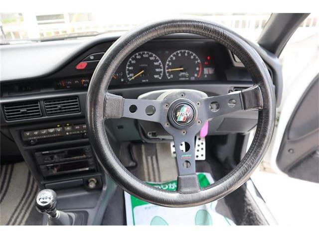購入の仕方は・手付金を20％ご入金頂いた方に（売約済み！）となります。残りは納車までです。ローンもできますし、カードも使えます！ローン不安な方は店長に是非ご相談下さい。誠意を持って相談に乗ります！