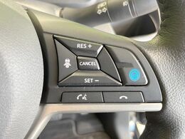 【プロパイロット】高速道路での長距離走行が楽に！！渋滞時と巡回走行のシーンで、アクセル・ブレーキ・ステアリングを自動で制御し、長距離運転の負担を軽減してくれます♪