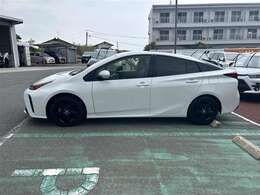 この度は数ある中古車の中から当店の車両をご覧下さり、誠に有難うございます。