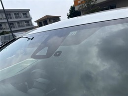 こちらの車両には衝突防止装置やいざという時安心！ドライブレコーダーが付いております♪