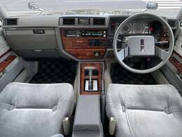 いつでも快適にご覧頂けるよう、車内クリーニング実施済となっております！お気軽に現車確認・ご来店くださいませ♪