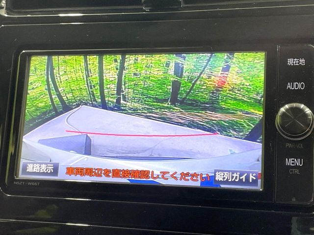 【バックカメラ】駐車時に後方がリアルタイム映像で確認できます。大型商業施設や立体駐車場での駐車時や、夜間のバック時に大活躍！運転スキルに関わらず、今や必須となった装備のひとつです！