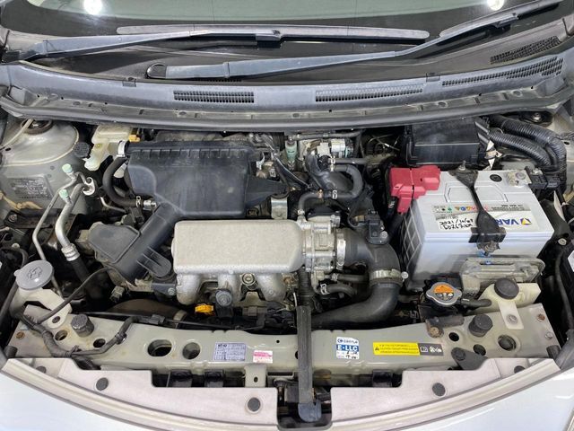 親切・丁寧な専門メカニックスタッフが応対！・車検・点検整備・事故等の修理などアフターサービスも安心。お車のカスタマイズもネクステージのサービススタッフまでご相談ください！