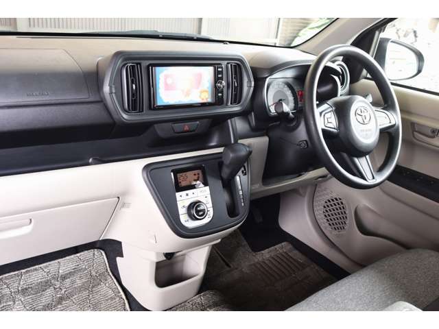 スマートアシスト　衝突回避ブレーキ　衝突警報機能　車線逸脱警報　誤発進抑制機能　先行車発進お知らせ