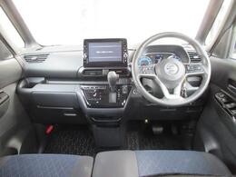 ご納車後も安心なプレミアム保証をご提案いたします。ナビや電装品、エアコンなども含めた600項目の充実した保証内容と安心のロードサービス付帯でサポートいたします。詳細はお尋ねください。