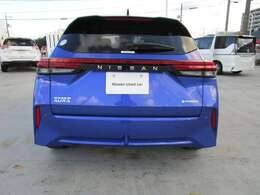 バックビュー。ご来店お待ちしております