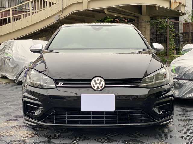 爆速です。310馬力　リミッター250km/h。