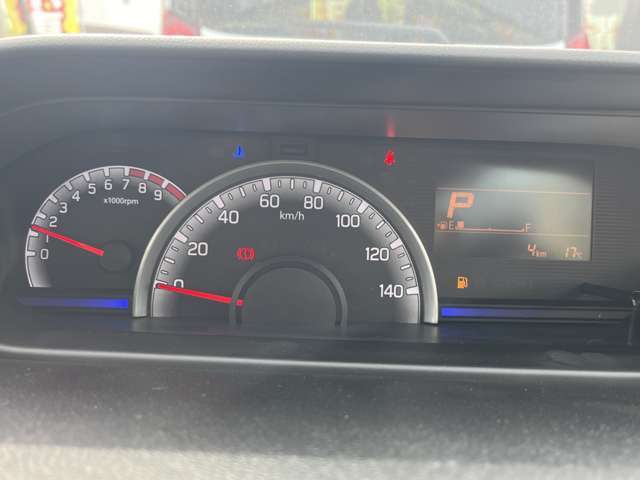 お得なメンテナンスパックの取り扱いもしております。タカスメンテナンスパックのご加入で、半年ごとの点検や車検時の整備費用、消耗品が通常料金の約半額にてご案内をいたしております！！