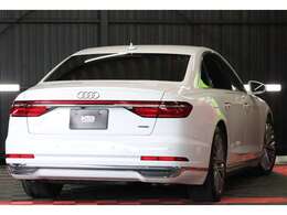 平成30年（2018年）11月登録、走行距離は61，000kmとなっております。