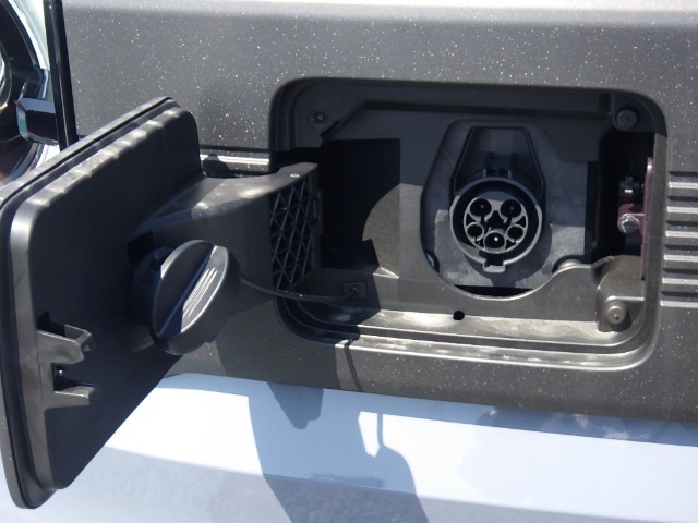 ★EV車★充電口