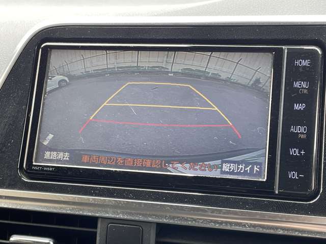 ◆【バックモニター】後ろのカメラの映像をモニターに映し出すことができます！後方の見えない死角や、障害物との距離感をしっかり確認することができます！駐車が苦手な方におすすめです。