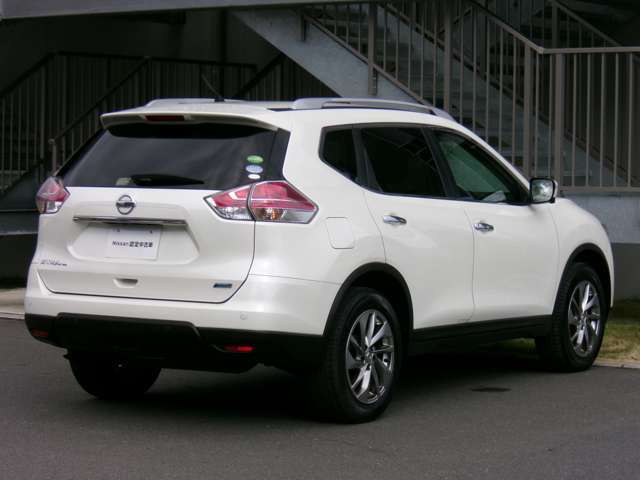 新車各店舗で下取りさせて頂いた良質なおクルマや、当社の試乗車だったおクルマなどを多数ご用意しております☆