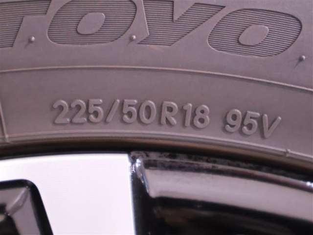225/50R18　   タイヤサイズです。　タイヤのご相談も石川トヨペットカローラにお任せください