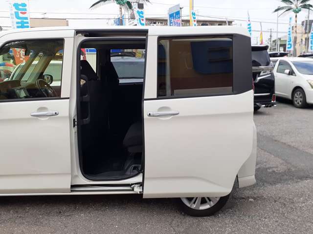 当店では引渡しのお車に関しまして、消耗品からエンジンまで細かい部分も点検整備してからのお渡しになります！さらに電動部品関係も点検を徹底的に行いますので、安心です♪フリーダイヤル　0120-74-1190