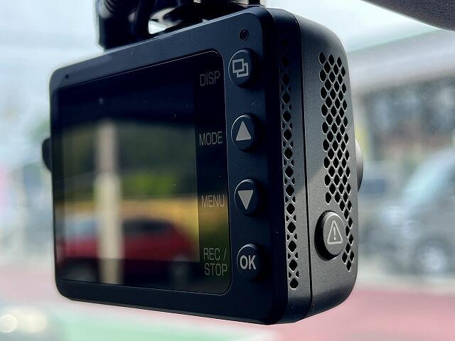最長5年間の保証制度も充実しています！ 中古車にも新車と同じ補償内容を付帯可能！ ここまで出来るのは品質に自信があるからこそです！