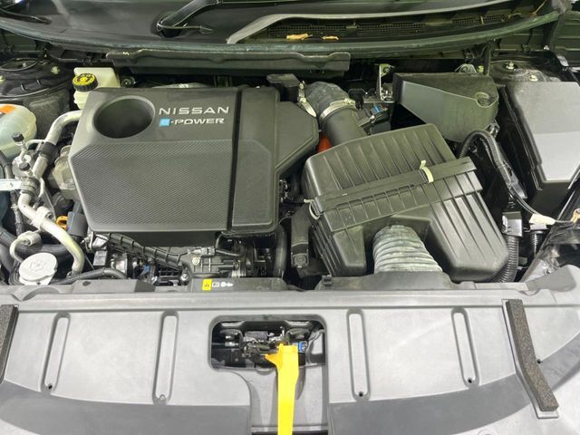親切・丁寧な専門メカニックスタッフが応対！・車検・点検整備・事故等の修理などアフターサービスも安心。お車のカスタマイズもネクステージのサービススタッフまでご相談ください！