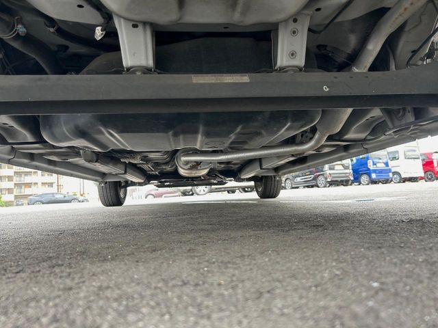 下回りがきれいなうちに、防錆加工の施工がオススメ。降雪地域はもちろん、沿岸部にお住いの方や、趣味でマリン・ウィンタースポーツをされる方にご好評いただいております。