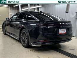 「中古車ハイブリッド保証」付き。ハイブリッド機構を無償で保証します。保証期間は、初度登録年月から10年目まで、またはロングラン保証が終わってから3年間。ただし累計走行距離が20万km以内です。