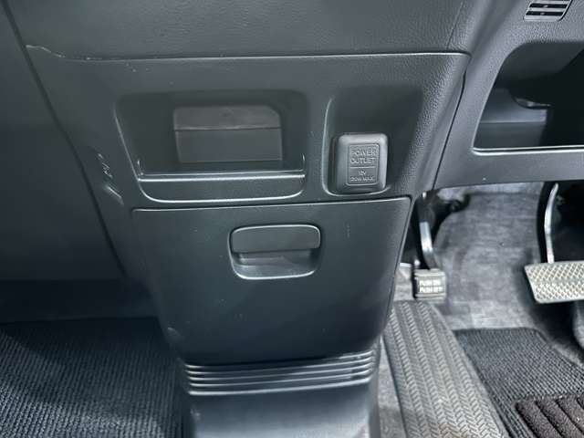 現在の在庫にお気に入りの車両が無ければ、国産車・輸入車問わず注文販売承ります。全国のオークション会場からお客様の条件にピッタリな一台を無料でお探し致します。お気軽にご相談ください。