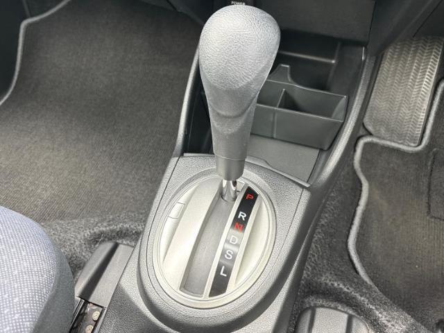 国産車から輸入車まで多様なお客様のニーズのお応えできるように、全国規模で豊富な在庫展開！車のことならWECARSへ！